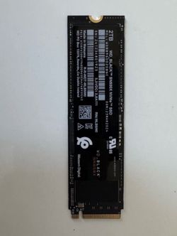 WD_BLACK SN850X 2TB NVMe SSD Like New, 100% Health