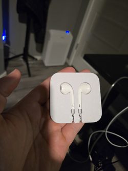 Apple Wired Earbuds