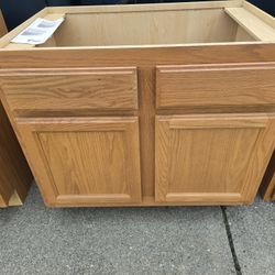 Cabinets / Vanities - New