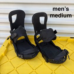 Burton Cartel snowboard bindings MEN'S MEDIUM matte black