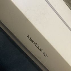 MacBook Air 2021