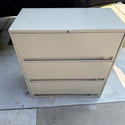 3 Drawer Metal Filing Cabinet 