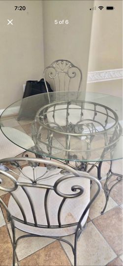 Beautiful Glass table set