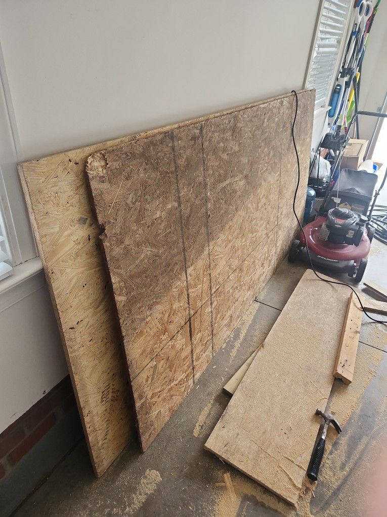Plywood