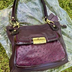 💕🍀Oroginal Coach Leather Bag Ostrich Pattern Purple Color
