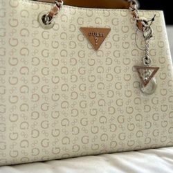 Guess Satchel Monogrammed In White and Cream