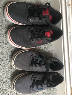 Youth vans shoes