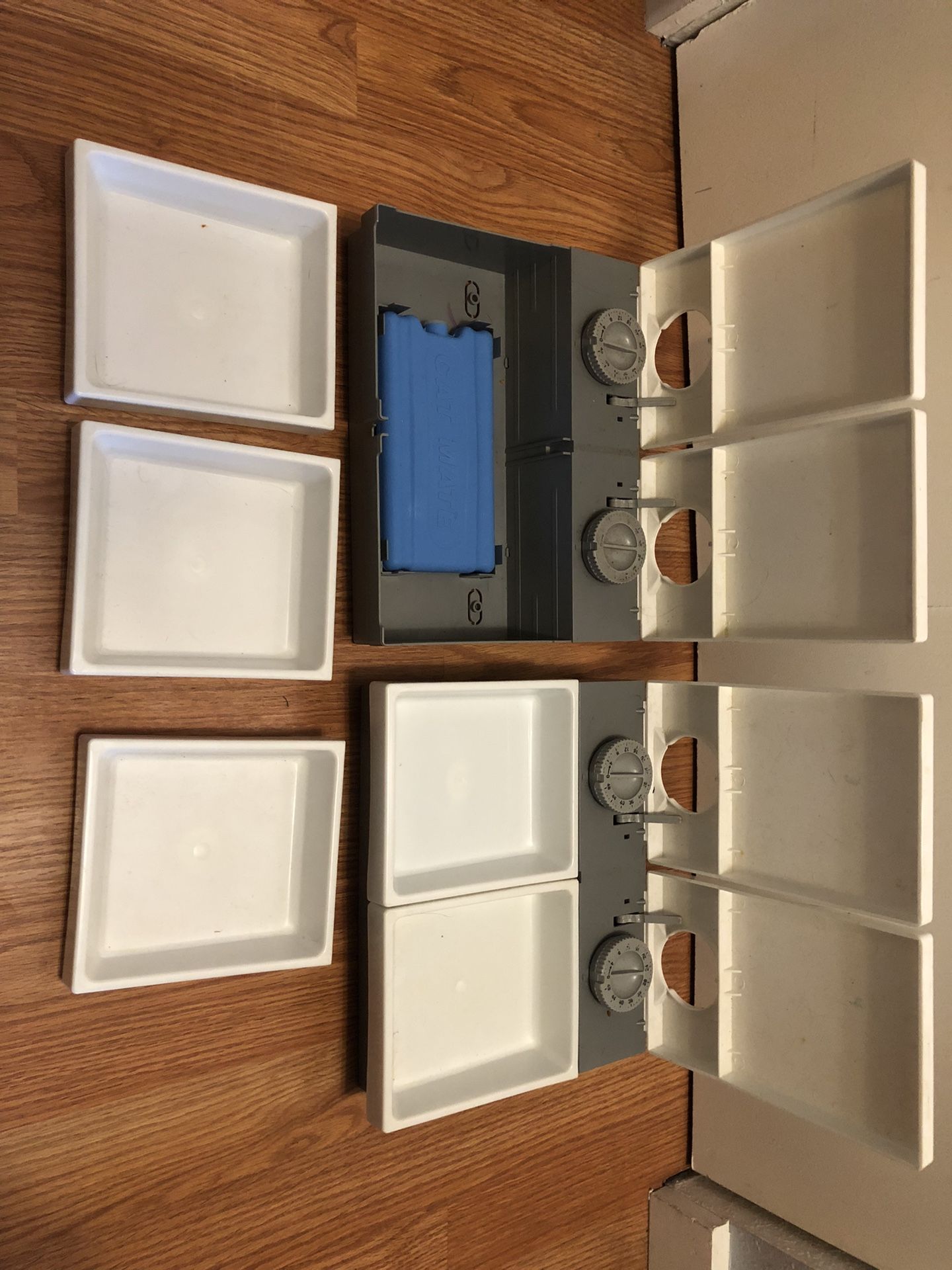 Automatic Pet Feeder For Dry Or Wet Food