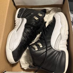 AIR JORDAN 12 RETRO (GS) BLK/WHT