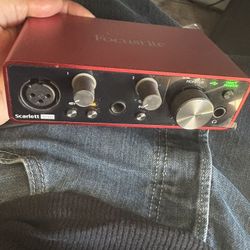 Focusrite Solo