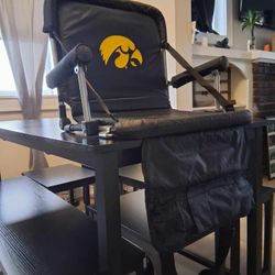 Hawkeye's Stadium Seat