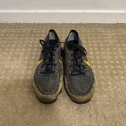Nike Air VaporMax – Black/Gold – Men’s Size 9.5 (Used)
