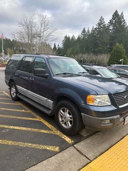 2003 Blue Ford Expedition XLT