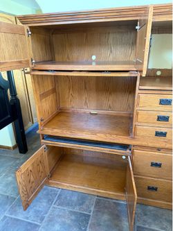 Beautiful Hutch With Space Galore