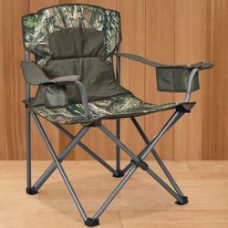 Camo Folding Chair With Zip Cooler Pouch! New! 