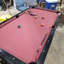 Pool Table /Air Hockey 
