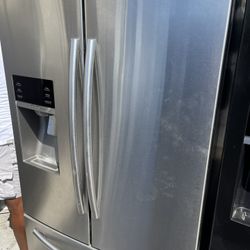 Samsung French door refrigerator