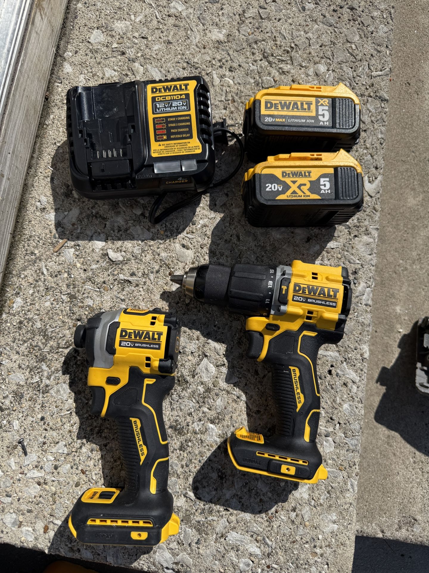 Dewalt Drills Set