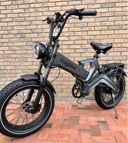 1500W Folding Ebike, Long Range, 25ah Hidden Battery, 30mph, USB Hook Up, Full Suspension (Adjust Front Fork), 8 Speed Shimano, K6 Pro