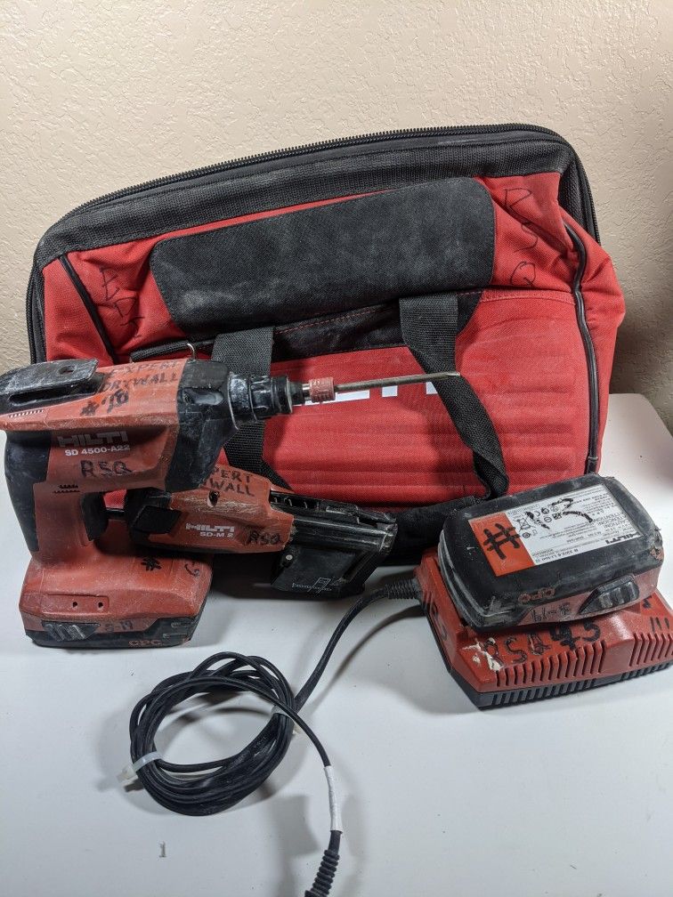 Hilti SD4500 A22 Drywall Screw Gun W/Magazine for Sale in Everett, WA