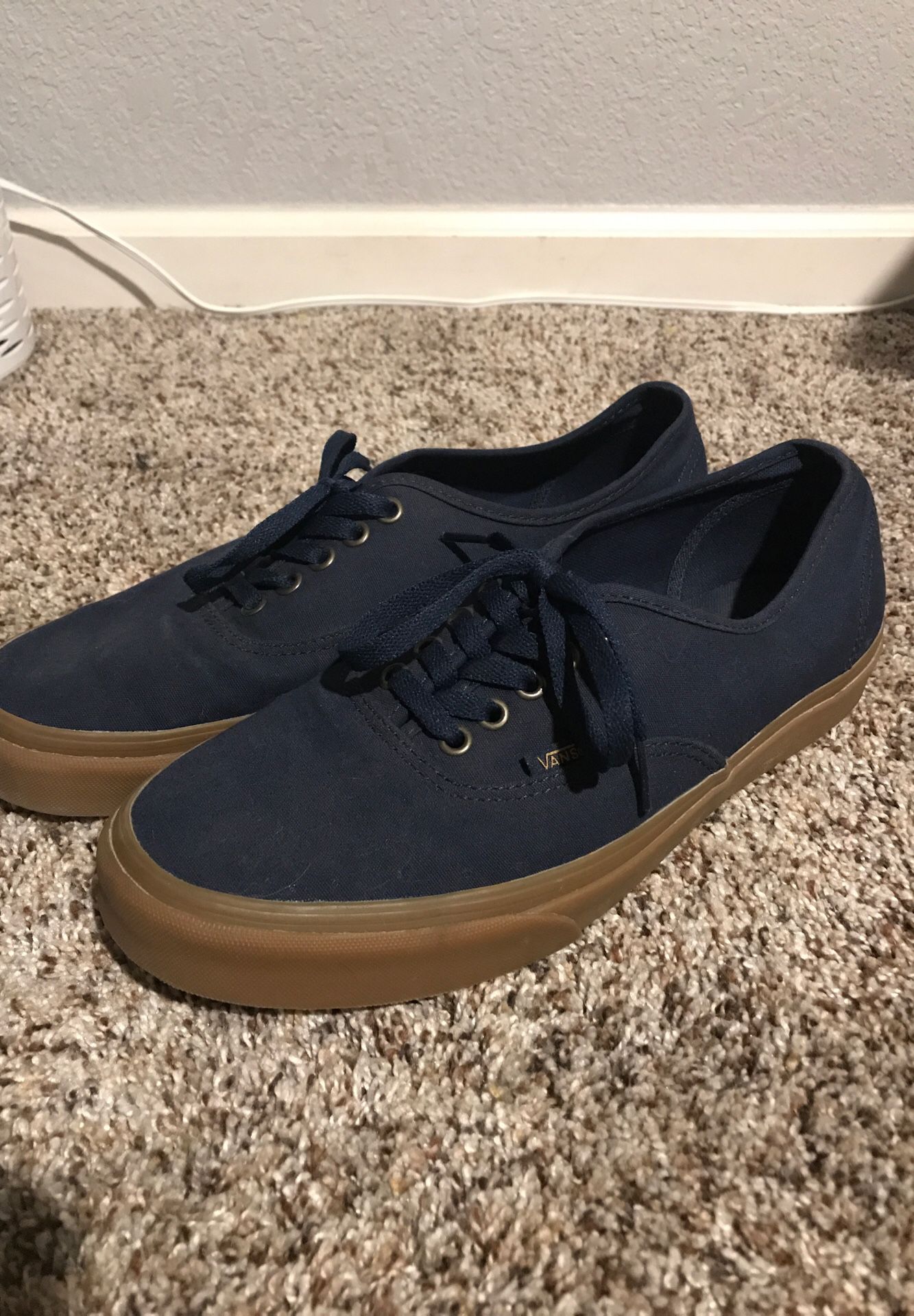 Vans 10 dark blue shoes