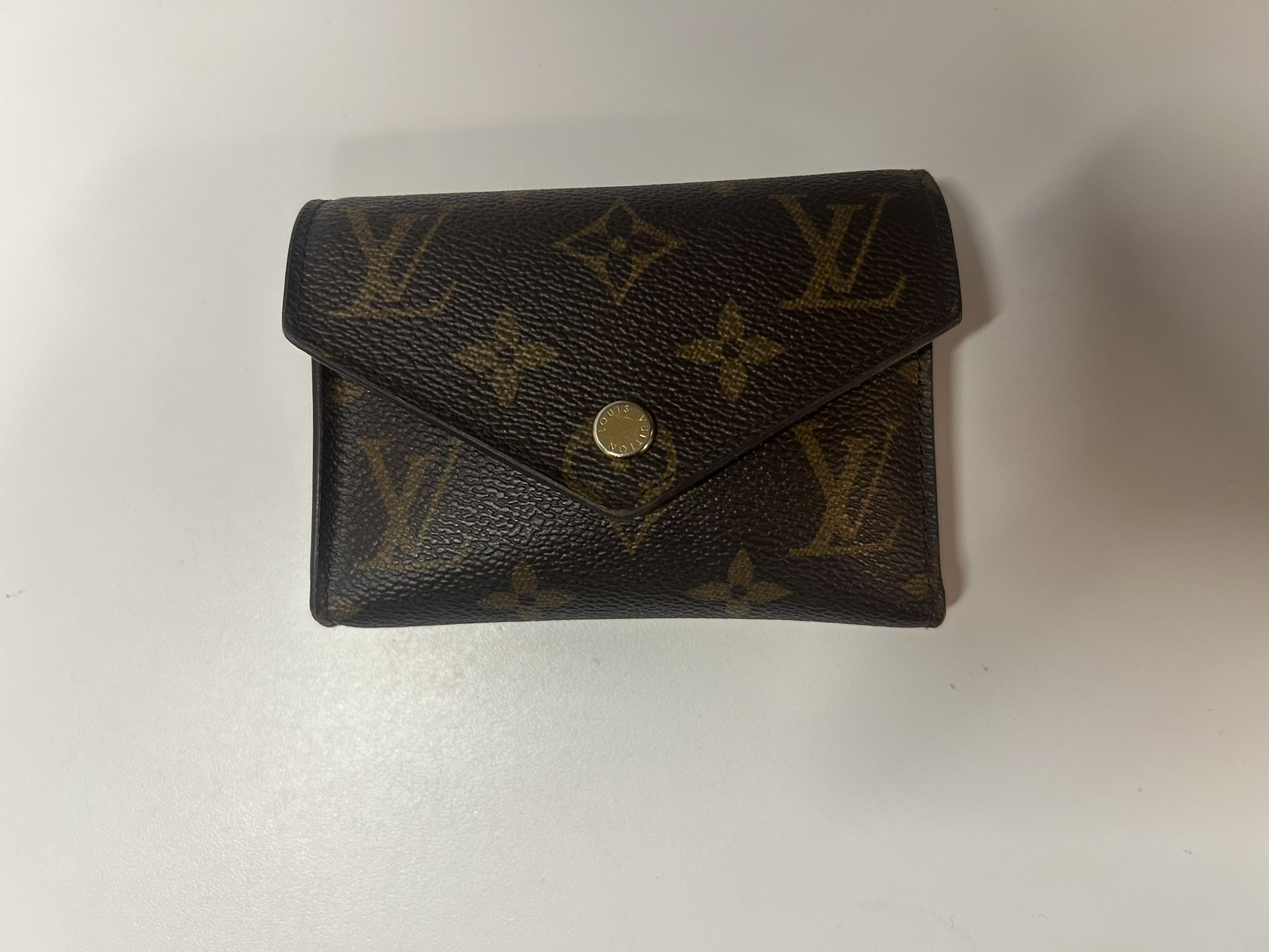 Louis Vuttion Wallet