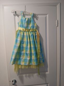 Girls dress