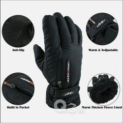 men's fleece black winter gloves with anti slip dots