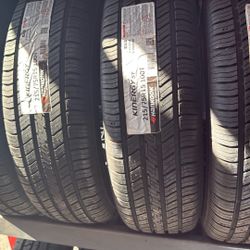 215/75/15 Hankook Tires 