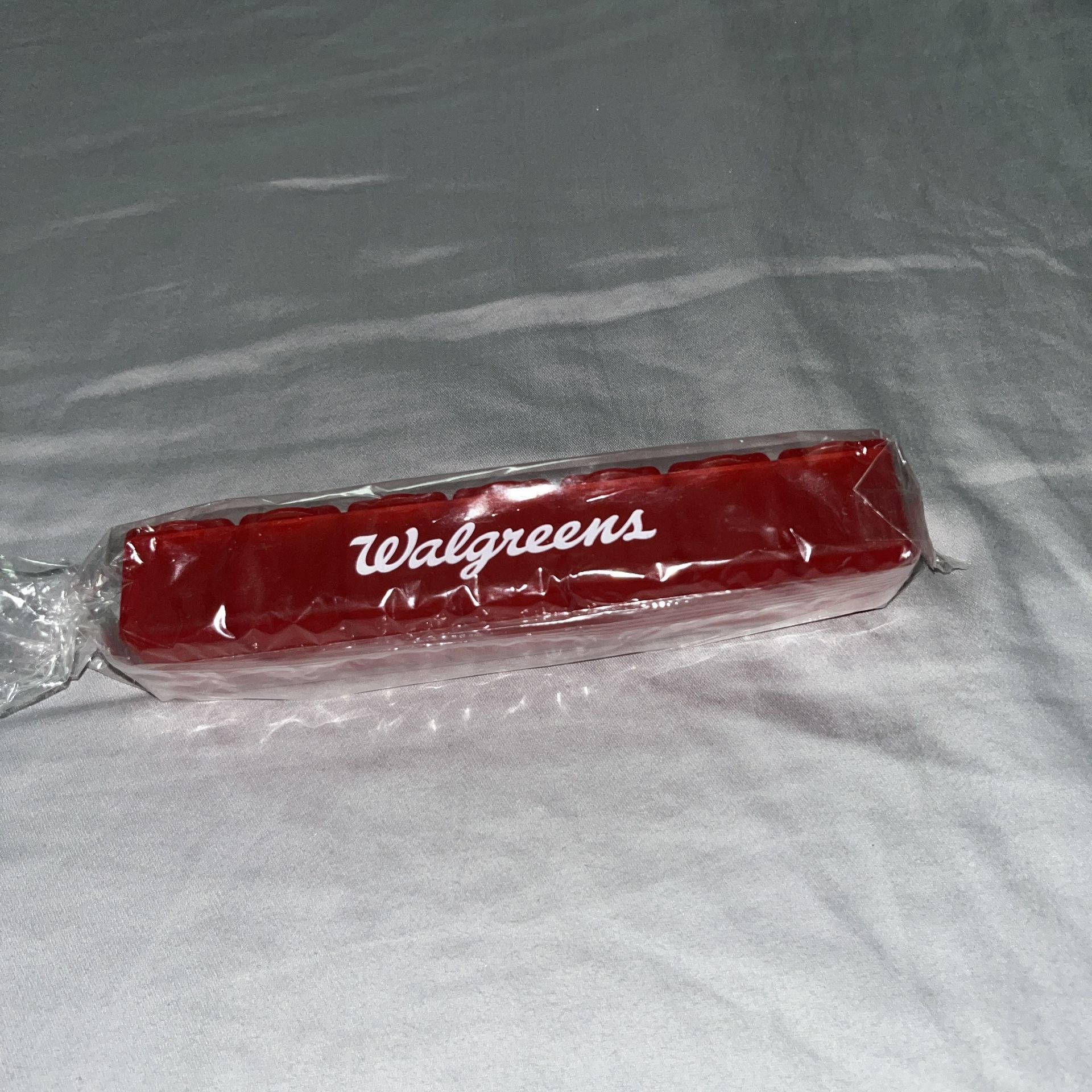 Pill Container 7 Days Red Organizer Walgreen’s New C005