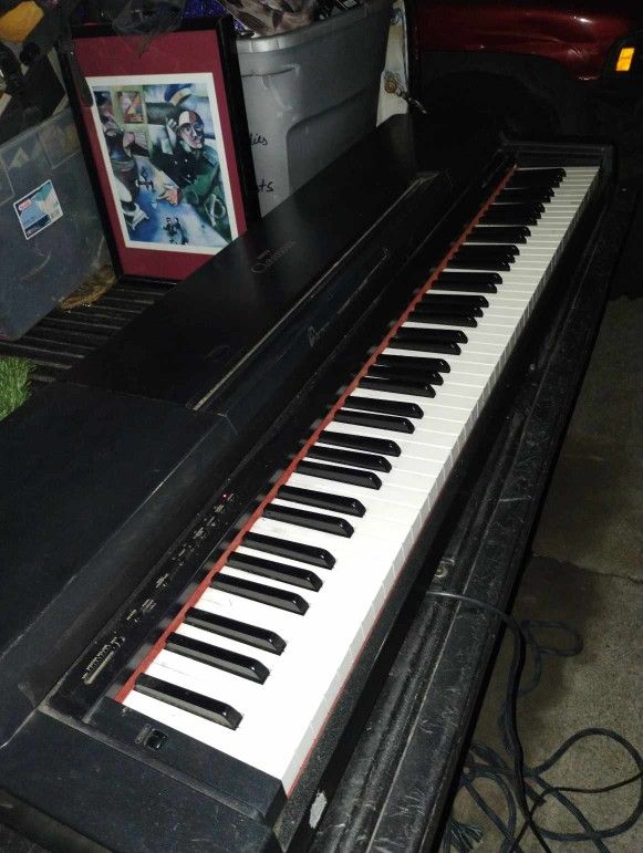 Yamaha Clavinova Clp 360 Awm.