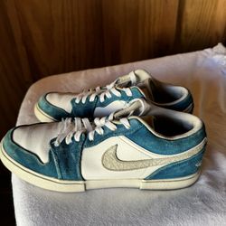 nike jordan 1 low size 9.5