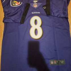 NFL Baltimore Ravens football uniform No.8 Lamar Jackson jersey