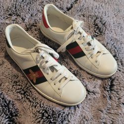 GUCCI ACE SNEAKERS WITH BEE SIZE 9.5 $350