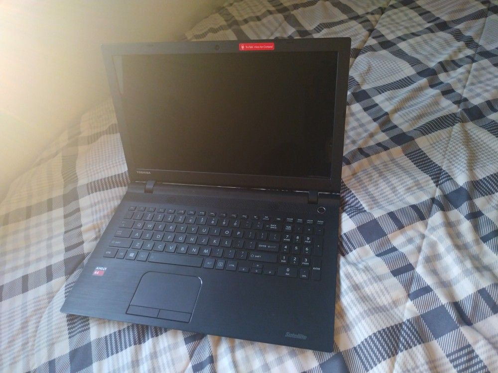 Laptop For Parts Or Repair 