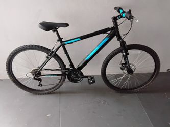 BICYCLE NORTH POINT 18 SPEED SIZE  26 BRAND NEW 
