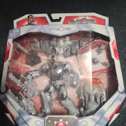 Dc action figures Cyborg 