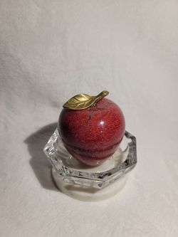 Marble red apple 🍎