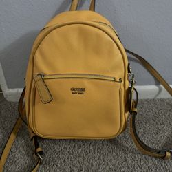 Guess Mini Backpack 