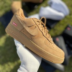 Nike Supreme Air Force “Flax” Size 8.5