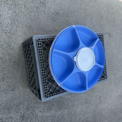 Tupperware  snack container