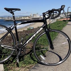 Felt Z400. 16 Speed Large Size 56c Lightweight Aluminum Frame 