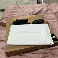 Dell Pro 14 Essential