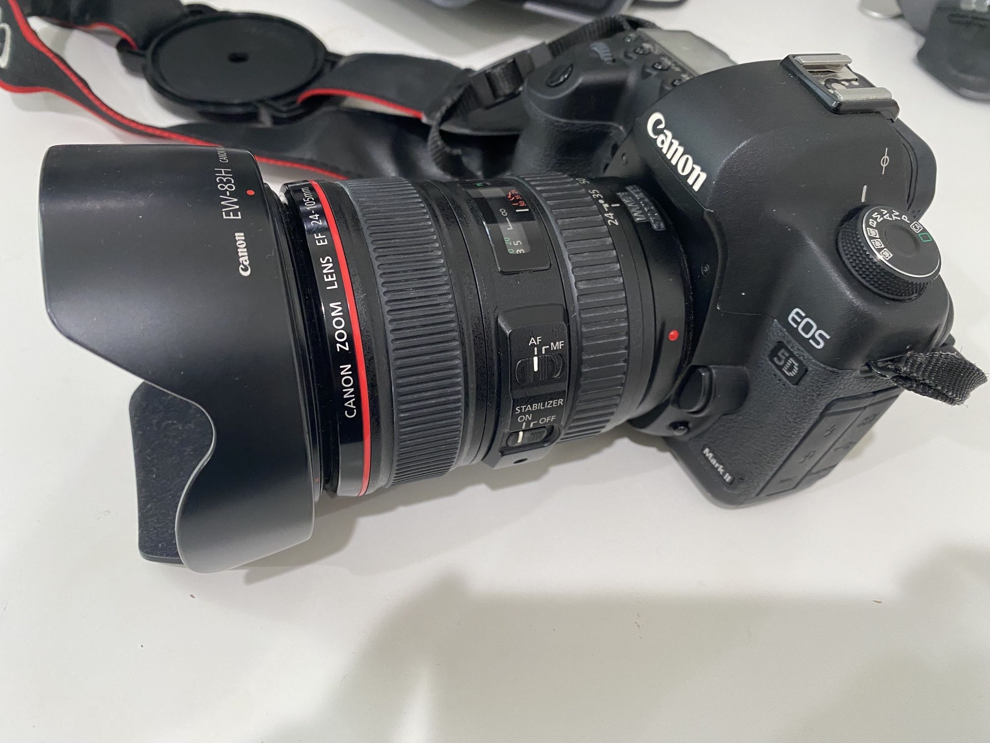 5d MarkII w/ 24-105 Lens