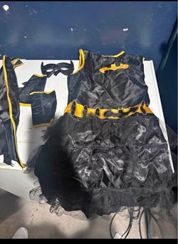 Batgirl Halloween costume size large girls
