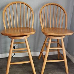 2 Bar chairs