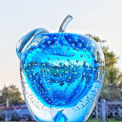 McM BLUE Controlled Bubble 3.5" X 3.5" Murano ? Apple Art Glass Paperweight 