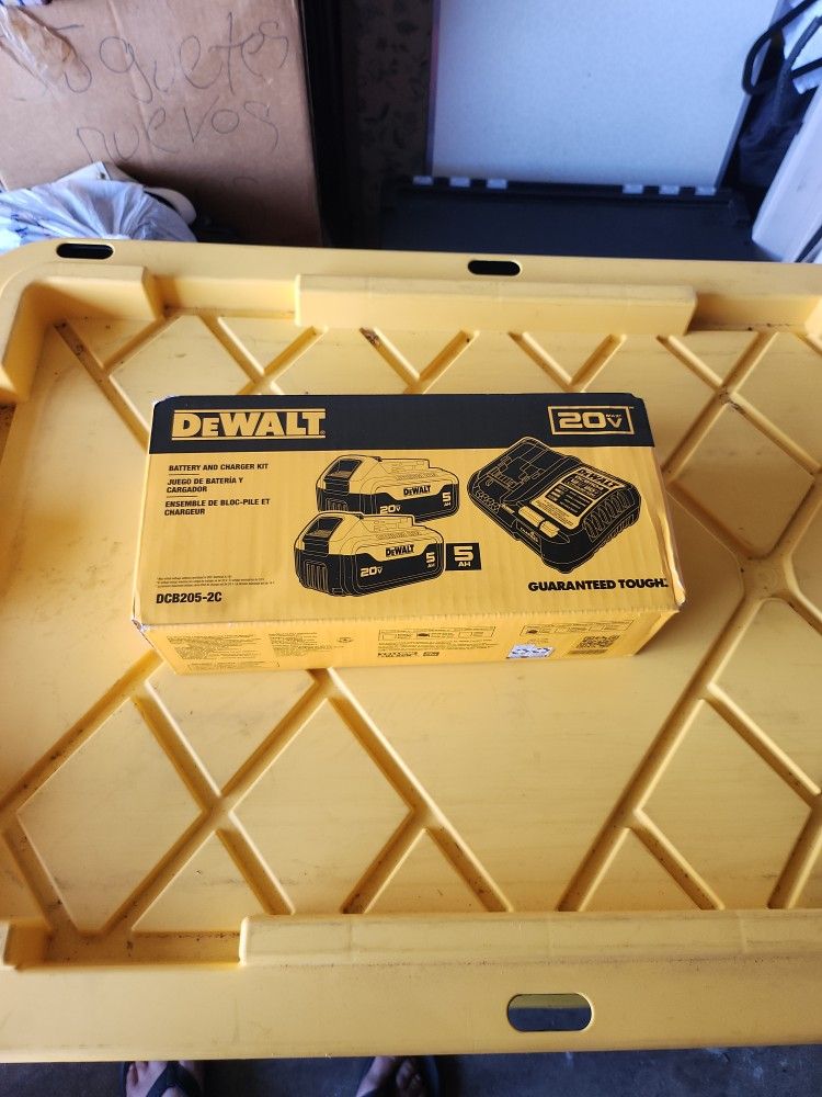 Dewalt