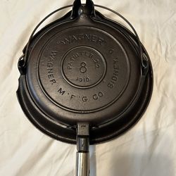 Old Wagner No 8 Waffle Iron Just Restored Has A Chip Out  Of Base