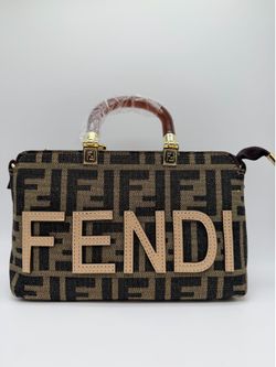 Hermosa cartera